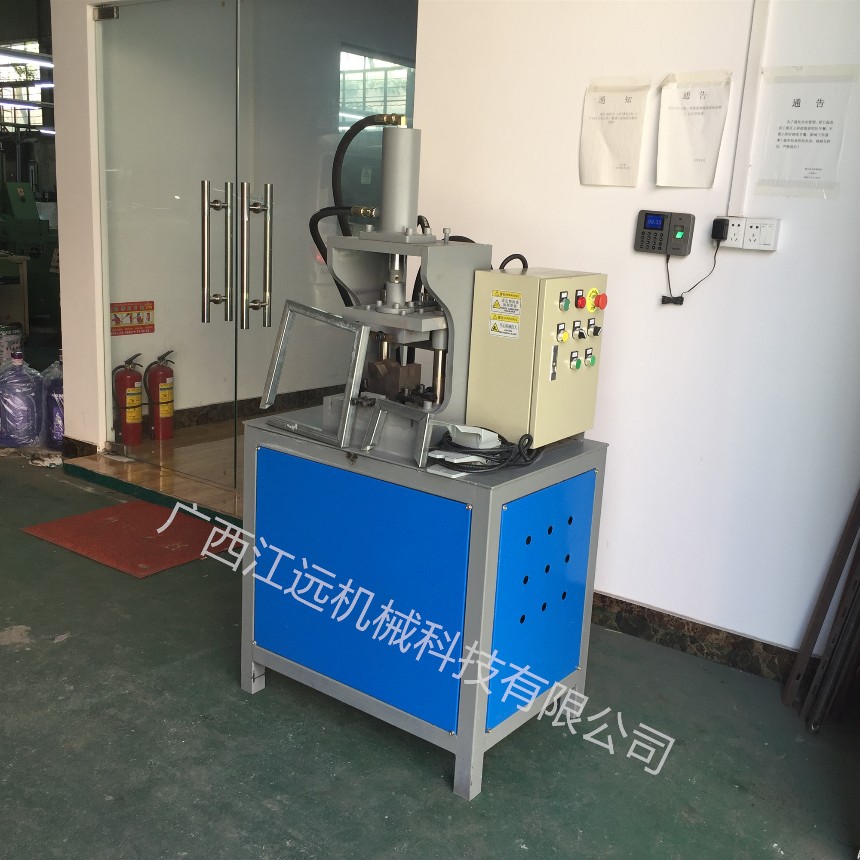 广西江远机械L45-RO80方管液压角度机
