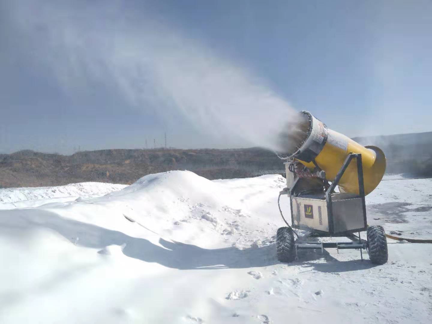 造雪景用造雪机 覆盖面积小适用于各种场地雪景造雪