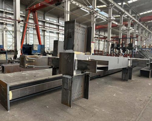 博泰钢结构供应 方形箱型柱 高频焊接 按图纸生产