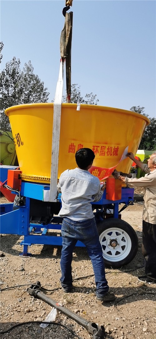 大型圆盘秸秆粉碎机  耐用自动进料型粉草机
