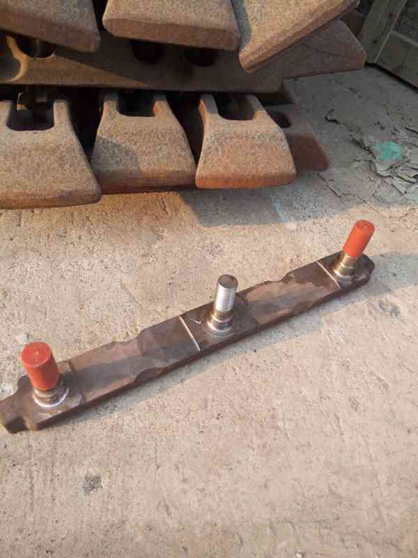 厂家直销E型螺栓 刮板机刮板各种型号螺栓