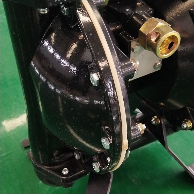 BQG350/0.2矿用气动隔膜泵 流量350/min 铝合金材质 2英寸口径