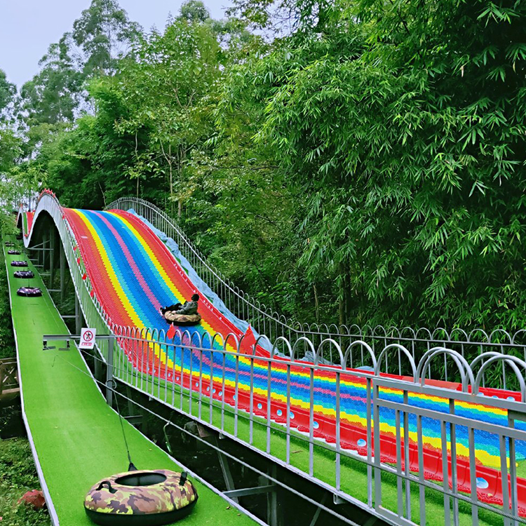 网红七色彩虹滑道 户外无动力游乐设备 景区大型组合滑梯 可四季游玩