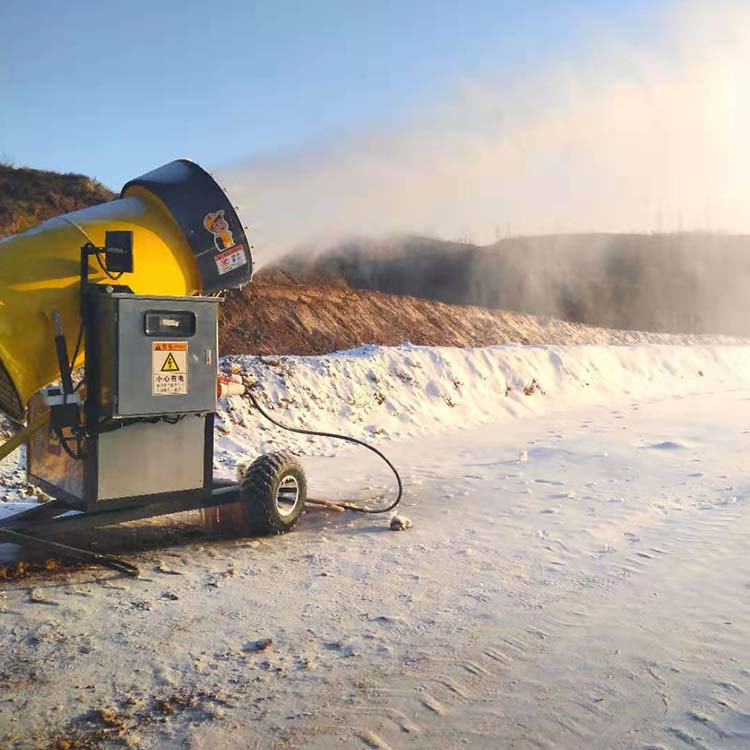 国产金耀EWR-753大黄蜂全自动造雪机 射程远 出雪量大覆盖面积广