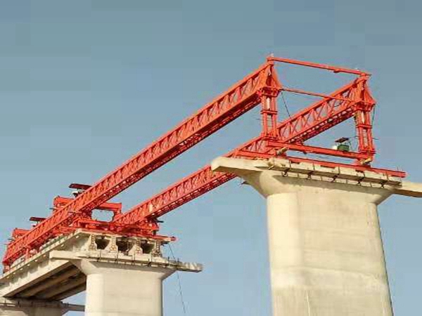 云南昆明240吨架桥机提醒要定期检查起重设备的各种零件