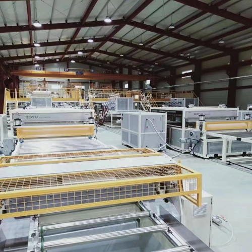 PP板材生产线机械设备制造商