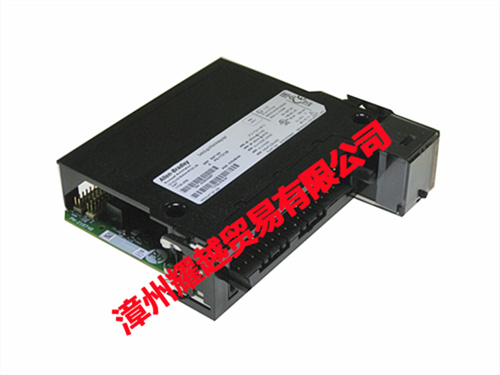 施耐德  140CFA04000 模块 变频器