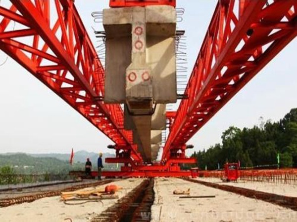 湖南株洲架桥机出租3个月50-220吨架桥机
